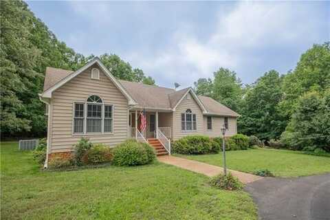 1851 Desha Road, Tappahannock, VA 22560
