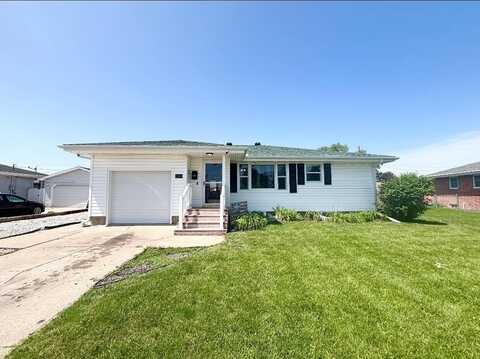 2304 29th Street, Columbus, NE 68601