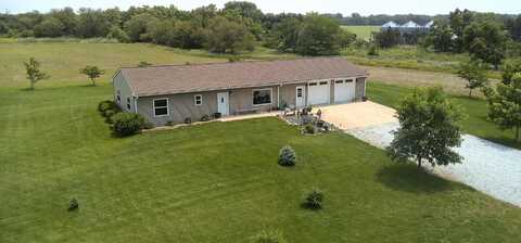 35084 HWY 30, Columbus, NE 68601