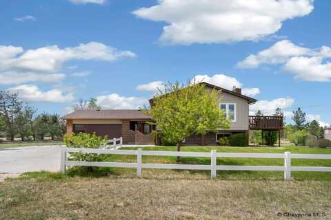 1214 LAUGHLIN RD, Cheyenne, WY 82009