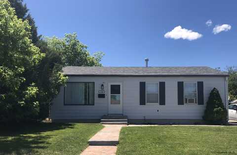 5136 REDMOND RD, Cheyenne, WY 82009