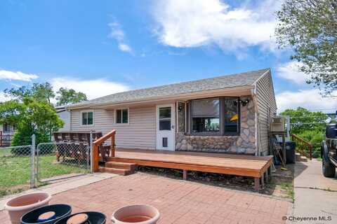 110 KING CT, Cheyenne, WY 82007