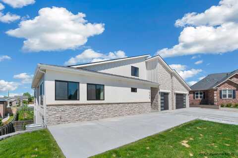 7536 JESSICA DR, Cheyenne, WY 82009