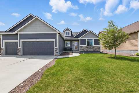 3915 EDISON AVE, Cheyenne, WY 82009