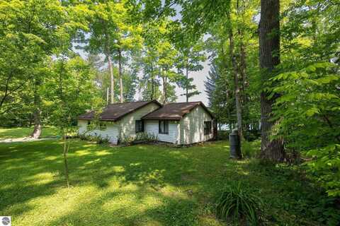 16530 LONESOME TRAIL, LEROY, MI 49655