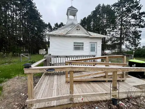 6993 E 34 ROAD, CADILLAC, MI 49601