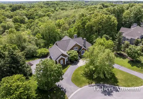 1740 FLOWERS MILL COURT NE, GRAND RAPIDS, MI 49525