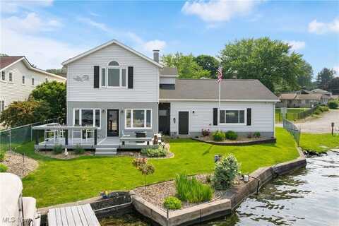 4869 COLEMAN DRIVE, AKRON, OH 44319