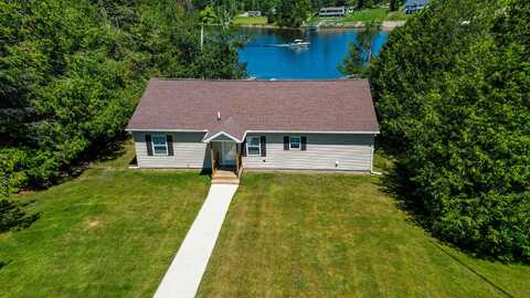 1817 LINDBURGH LANE, CHEBOYGAN, MI 49721
