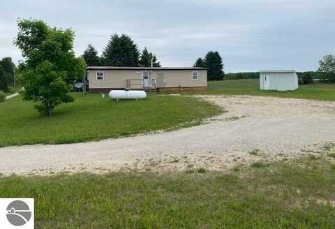 1313 CLOUS ROAD, KINGSLEY, MI 49649