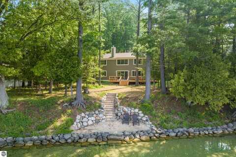 6654 S EAST TORCH LAKE DRIVE, ALDEN, MI 69612