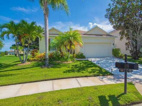 758 CARRIAGE LAKE WAY, VERO BEACH, FL 32968