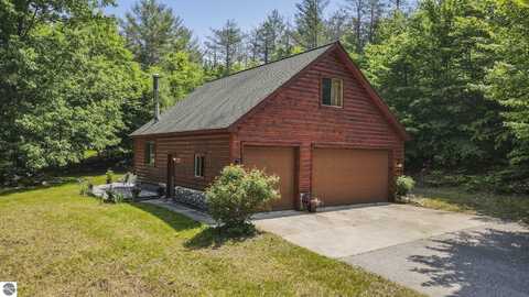 3885 TURKEY FOOT ROAD, BELLAIRE, MI 49615