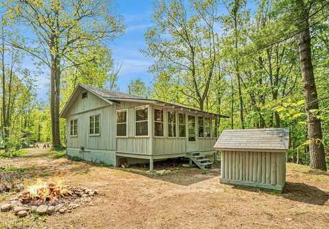 2080 TOMAHAWK TRAIL, GAYLORD, MI 49735