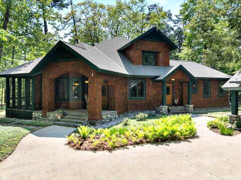 805 GLENN DRIVE, HARBOR SPRINGS, MI 49740