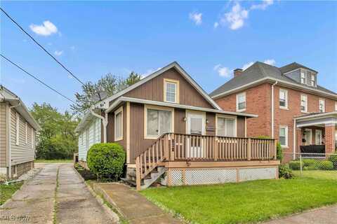 209 2ND STREET, FAIRPORT HARBOR, OH 44077