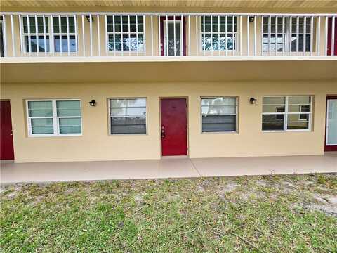 29 VISTA GARDENS TRAIL 104, VERO BEACH, FL 32962