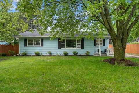 1105 GRANT, CHARLEVOIX, MI 49720