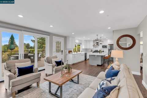 83 Arlington Ave., Kensington, CA 94707