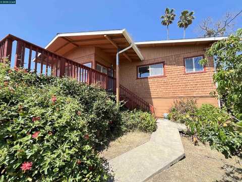 7618 Sunkist Dr, Oakland, CA 94605