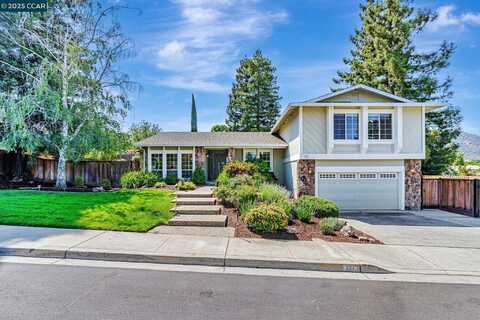 321 Chardonnay Cir, Clayton, CA 94517