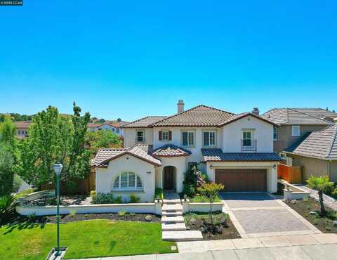 1692 Colchester St, Danville, CA 94506