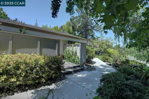 1180 Running Springs Rd, Walnut Creek, CA 94595