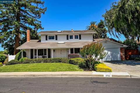 3701 Sattler Dr, Concord, CA 94519