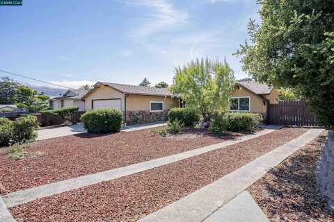 19 Estates Dr, Novato, CA 94947