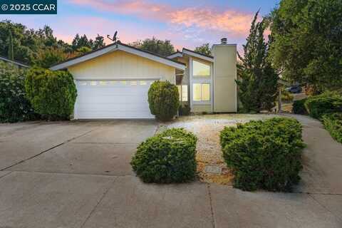 100 Sparrow Dr, Hercules, CA 94547