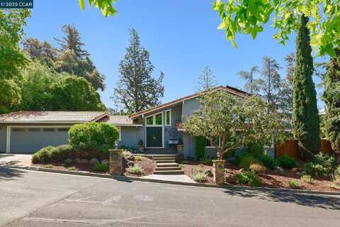 1020 Molad Ct, Concord, CA 94518