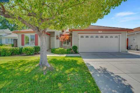 380 Claremont Dr, Brentwood, CA 94513