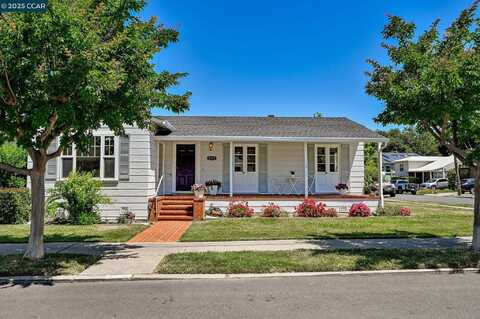 535 Bertola Street, Martinez, CA 94553