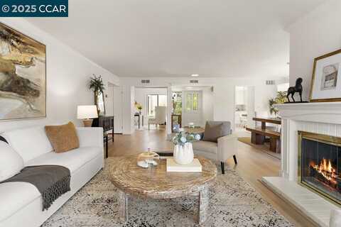 3399 Rossmoor Pkwy, Walnut Creek, CA 94595