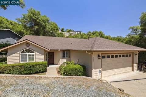 395 N Arbona Cir, Sonora, CA 95370
