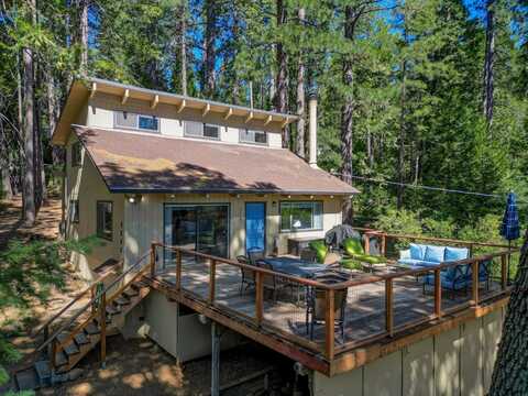2232 Silver Drive, Arnold, CA 95223