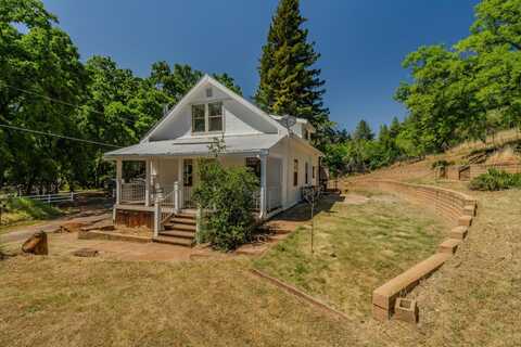 8230 Avenue A, Mountain Ranch, CA 95246
