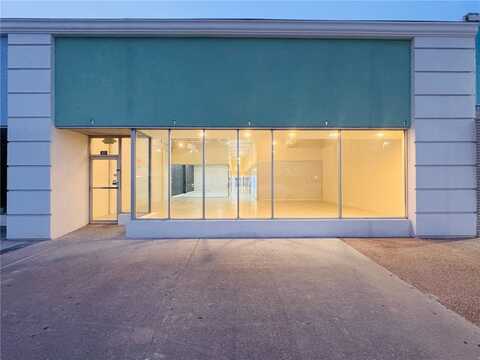 418 S Commercial, Aransas Pass, TX 78336