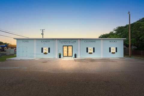 1700 Hwy 35 N, Rockport, TX 78382