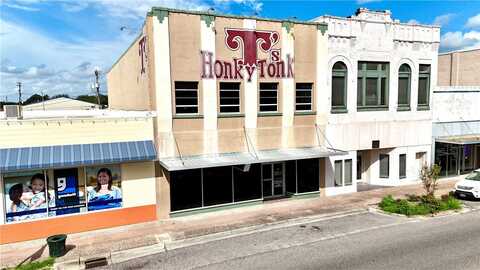 209 N Washington Street, Beeville, TX 78102