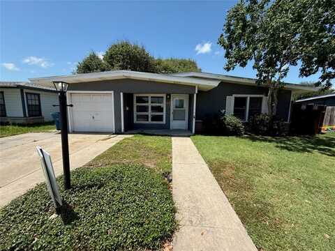 117 Holly Drive, Portland, TX 78374