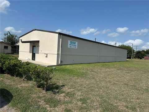 1403 E Corral Avenue, Kingsville, TX 78363