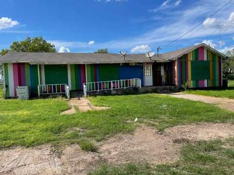 1001 N Avenue D, Bruni, TX 78344
