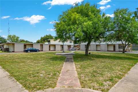 425 W Lee Avenue, Kingsville, TX 78363