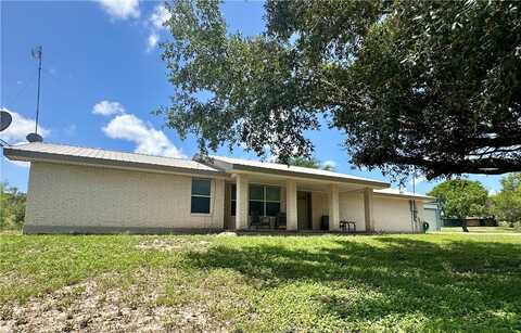 1069 Highway 72 E, Three Rivers, TX 78071