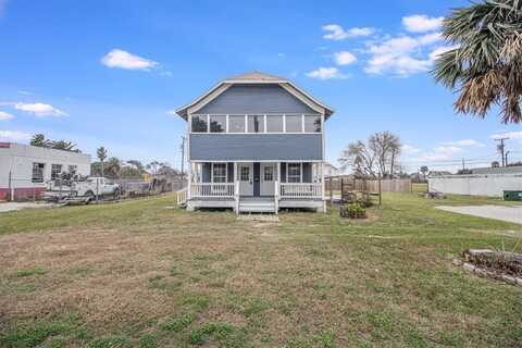 821 S Commercial Street, Aransas Pass, TX 78336