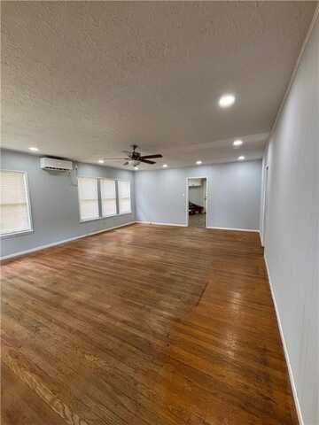 4130 Up River Road, Corpus Christi, TX 78408