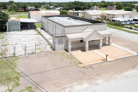 401 W 2nd Street, Alice, TX 78332