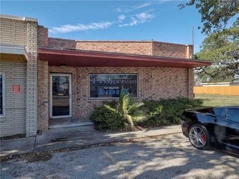 346 S Houston Street, Aransas Pass, TX 78336