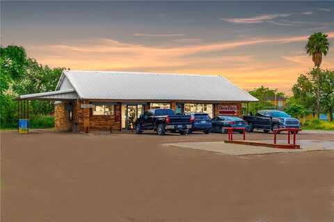 701 Lincoln Ave, Robstown, TX 78380